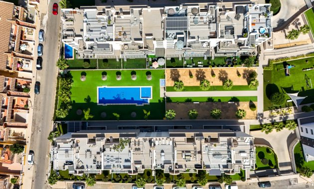 Herverkoop - Penthouse -
Orihuela Costa - Villamartín