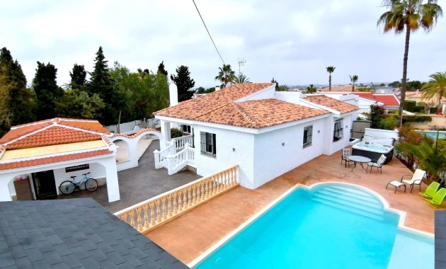 Wiederverkauf - Freistehend / Villa -
Ciudad Quesada - Rojales - Ciudad Quesada