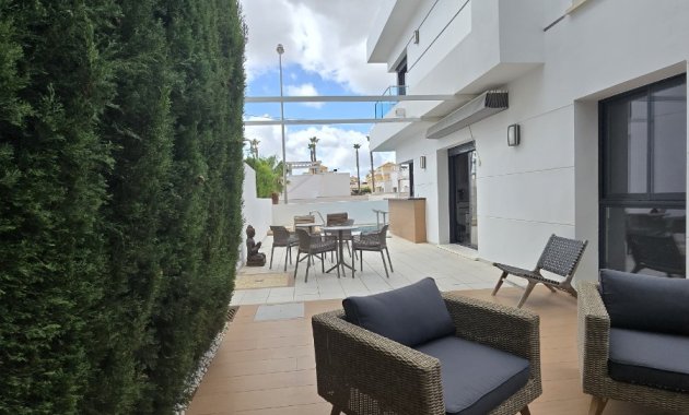 Wiederverkauf - Freistehend / Villa -
Ciudad Quesada - Rojales - Ciudad Quesada