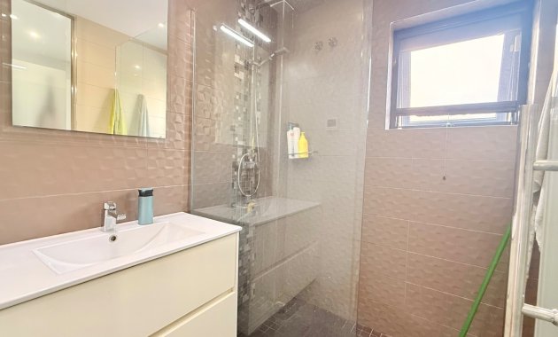 Herverkoop - Vrijstaande woning / Villa -
Ciudad Quesada - Rojales - Pueblo Bravo