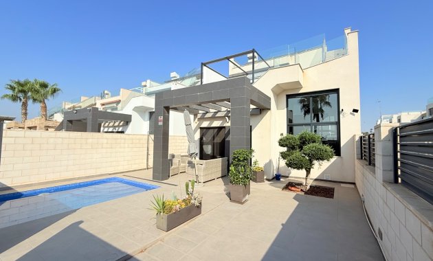 Herverkoop - Vrijstaande woning / Villa -
Ciudad Quesada - Rojales - Pueblo Bravo
