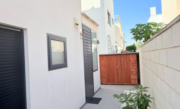 Herverkoop - Vrijstaande woning / Villa -
Ciudad Quesada - Rojales - Pueblo Bravo