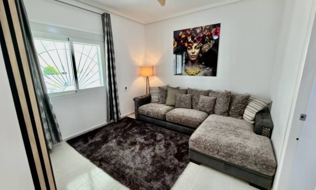 Wiederverkauf - Freistehend / Villa -
Ciudad Quesada - Rojales - Ciudad Quesada