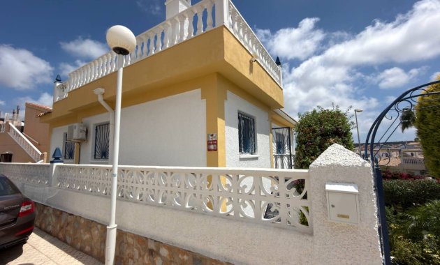 Wiederverkauf - Freistehend / Villa -
Ciudad Quesada - Rojales - La Marquesa Golf