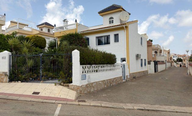 Wiederverkauf - Freistehend / Villa -
Ciudad Quesada - Rojales - La Marquesa Golf