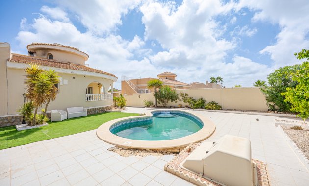 Wiederverkauf - Freistehend / Villa -
Ciudad Quesada - Rojales - Ciudad Quesada
