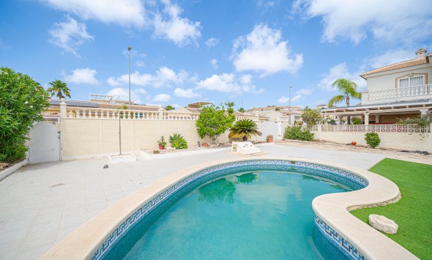 Wiederverkauf - Freistehend / Villa -
Ciudad Quesada - Rojales - Ciudad Quesada