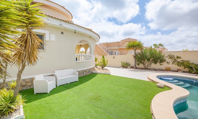 Wiederverkauf - Freistehend / Villa -
Ciudad Quesada - Rojales - Ciudad Quesada