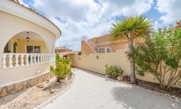 Wiederverkauf - Freistehend / Villa -
Ciudad Quesada - Rojales - Ciudad Quesada