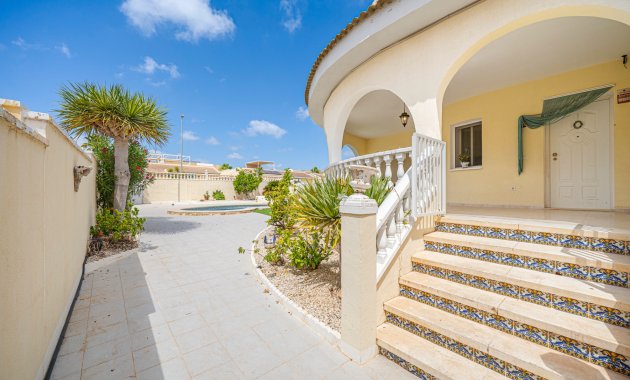 Wiederverkauf - Freistehend / Villa -
Ciudad Quesada - Rojales - Ciudad Quesada