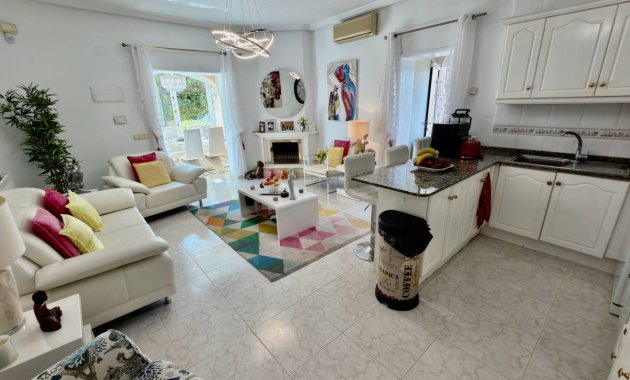 Herverkoop - Vrijstaande woning / Villa -
Ciudad Quesada - Rojales - Doña Pepa