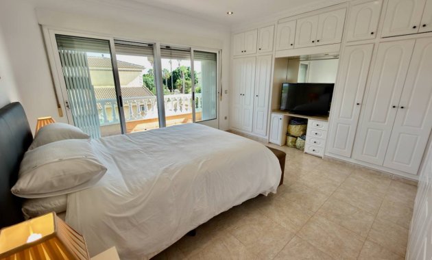 Herverkoop - Vrijstaande woning / Villa -
Ciudad Quesada - Rojales - Doña Pepa