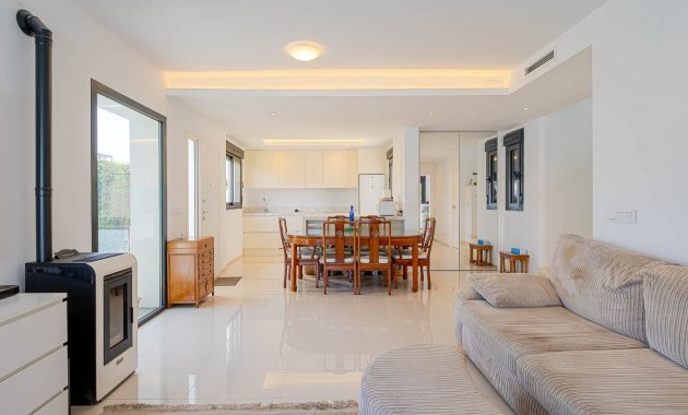 Herverkoop - Vrijstaande woning / Villa -
Ciudad Quesada - Rojales - Ciudad Quesada