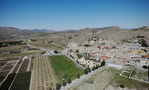 Obra nueva - Villa -
Hondón de las Nieves - Centro