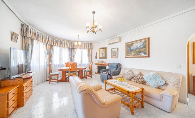 Wiederverkauf - Freistehend / Villa -
Ciudad Quesada - Rojales - Ciudad Quesada