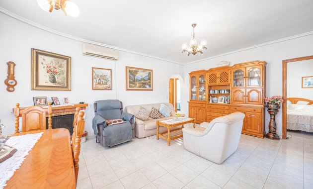 Wiederverkauf - Freistehend / Villa -
Ciudad Quesada - Rojales - Ciudad Quesada