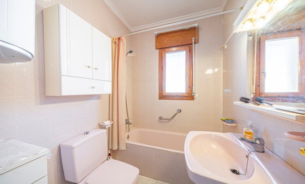 Wiederverkauf - Freistehend / Villa -
Ciudad Quesada - Rojales - Ciudad Quesada