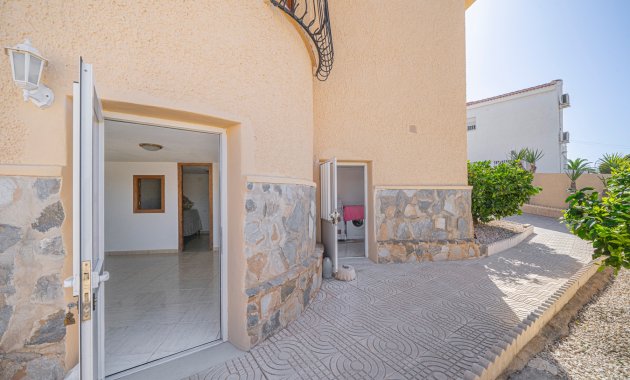 Wiederverkauf - Freistehend / Villa -
Ciudad Quesada - Rojales - Ciudad Quesada
