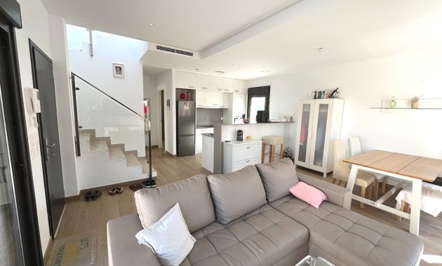Herverkoop - Vrijstaande woning / Villa -
Ciudad Quesada - Rojales - Pueblo Bravo