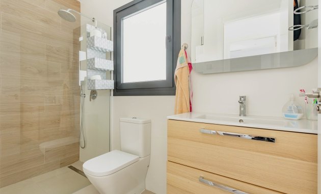 Herverkoop - Vrijstaande woning / Villa -
Ciudad Quesada - Rojales - Pueblo Bravo