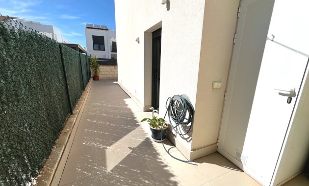 Herverkoop - Vrijstaande woning / Villa -
Ciudad Quesada - Rojales - Pueblo Bravo