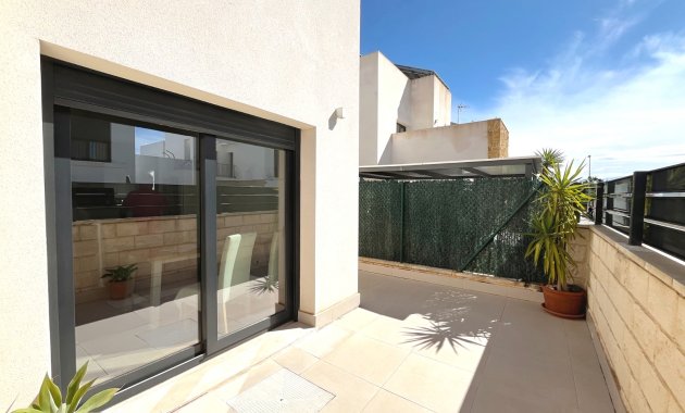 Herverkoop - Vrijstaande woning / Villa -
Ciudad Quesada - Rojales - Pueblo Bravo
