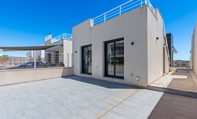 Herverkoop - Vrijstaande woning / Villa -
San Miguel de Salinas