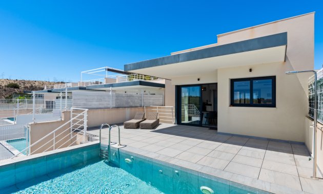 Herverkoop - Vrijstaande woning / Villa -
San Miguel de Salinas