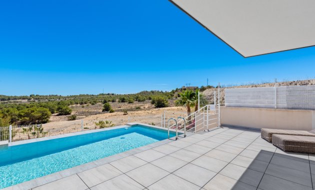 Herverkoop - Vrijstaande woning / Villa -
San Miguel de Salinas