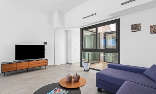 Herverkoop - Vrijstaande woning / Villa -
San Miguel de Salinas