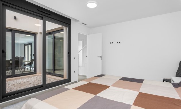 Herverkoop - Vrijstaande woning / Villa -
San Miguel de Salinas