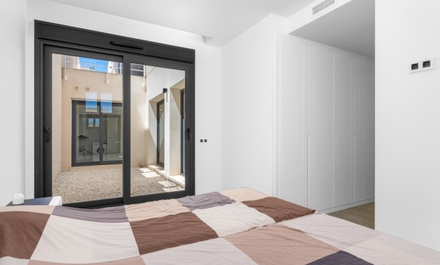Herverkoop - Vrijstaande woning / Villa -
San Miguel de Salinas