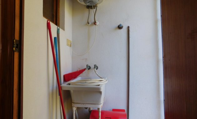 Herverkoop - Rijwoning -
Torrevieja - Lago Jardin