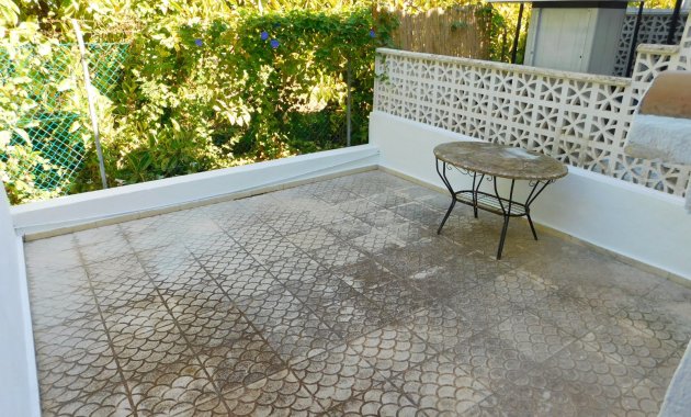Herverkoop - Rijwoning -
Torrevieja - Lago Jardin