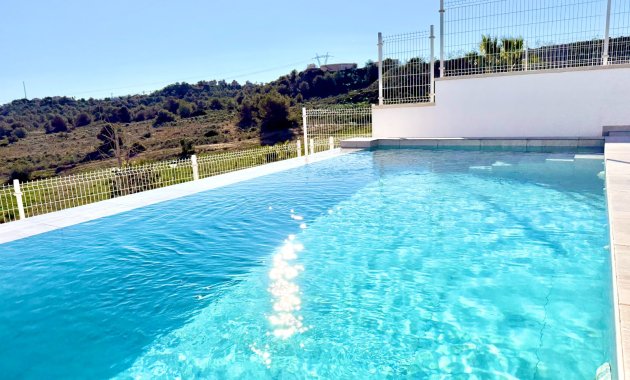 Herverkoop - Vrijstaande woning / Villa -
San Miguel de Salinas