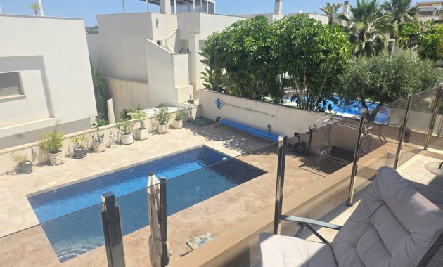 Herverkoop - Vrijstaande woning / Villa -
San Miguel de Salinas