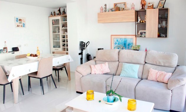 Herverkoop - Vrijstaande woning / Villa -
San Miguel de Salinas