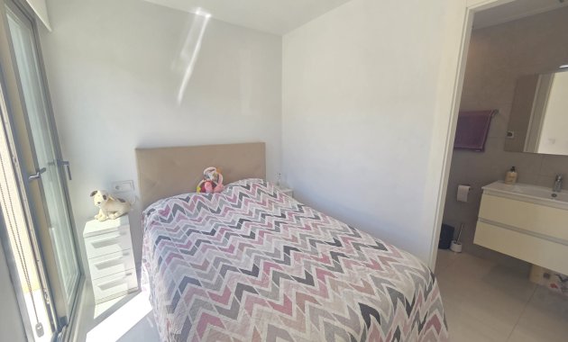 Herverkoop - Vrijstaande woning / Villa -
San Miguel de Salinas