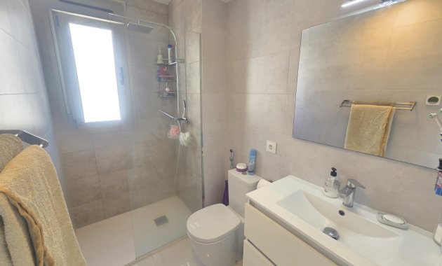 Herverkoop - Vrijstaande woning / Villa -
San Miguel de Salinas