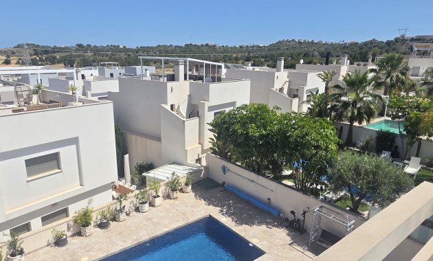 Herverkoop - Vrijstaande woning / Villa -
San Miguel de Salinas