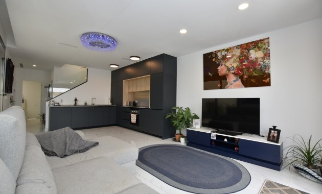 Herverkoop - Vrijstaande woning / Villa -
Los Montesinos