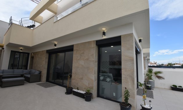 Herverkoop - Vrijstaande woning / Villa -
Los Montesinos