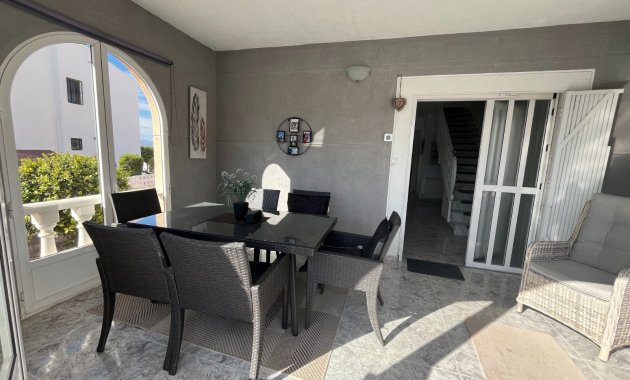 Herverkoop - Vrijstaande woning / Villa -
Benijofar - Monte Azul