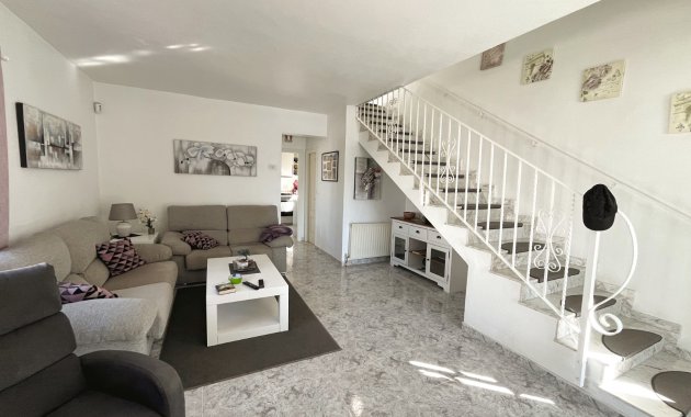 Herverkoop - Vrijstaande woning / Villa -
Benijofar - Monte Azul