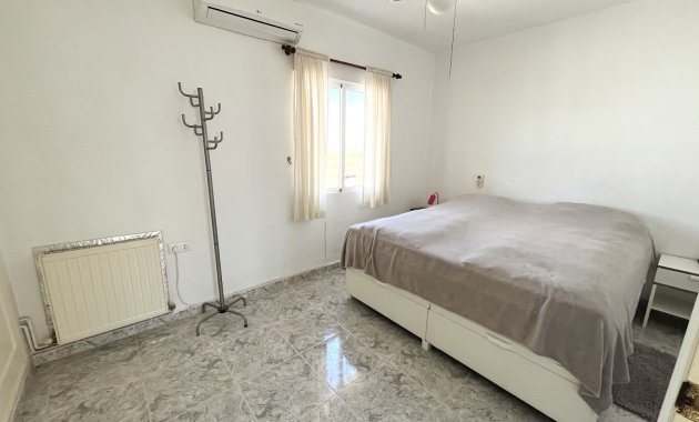 Herverkoop - Vrijstaande woning / Villa -
Benijofar - Monte Azul