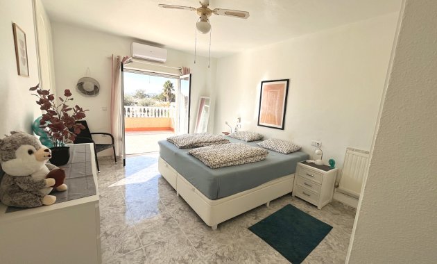 Herverkoop - Vrijstaande woning / Villa -
Benijofar - Monte Azul