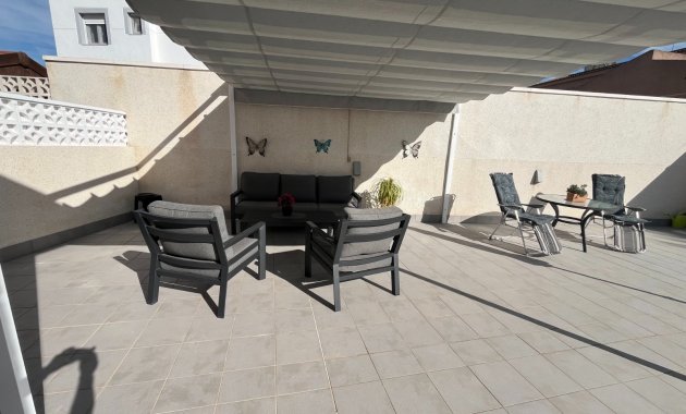 Herverkoop - Vrijstaande woning / Villa -
Benijofar - Monte Azul