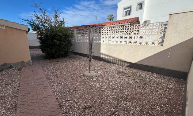 Herverkoop - Vrijstaande woning / Villa -
Benijofar - Monte Azul
