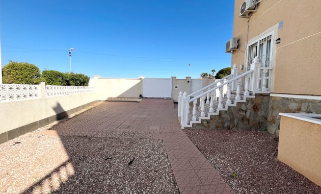 Herverkoop - Vrijstaande woning / Villa -
Benijofar - Monte Azul