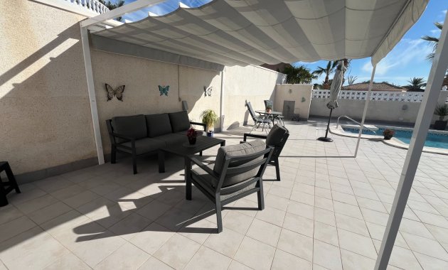 Herverkoop - Vrijstaande woning / Villa -
Benijofar - Monte Azul